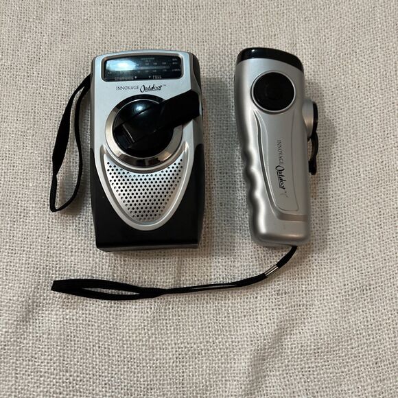 Innovage Outdoor Wind-Up Self Charging Crank Radio & Wind Up Flashlight - Picture 1 of 8